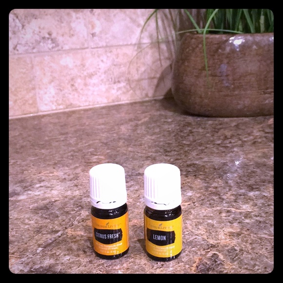 🍊2 NEW unopened Young Living Essential Oils🍋